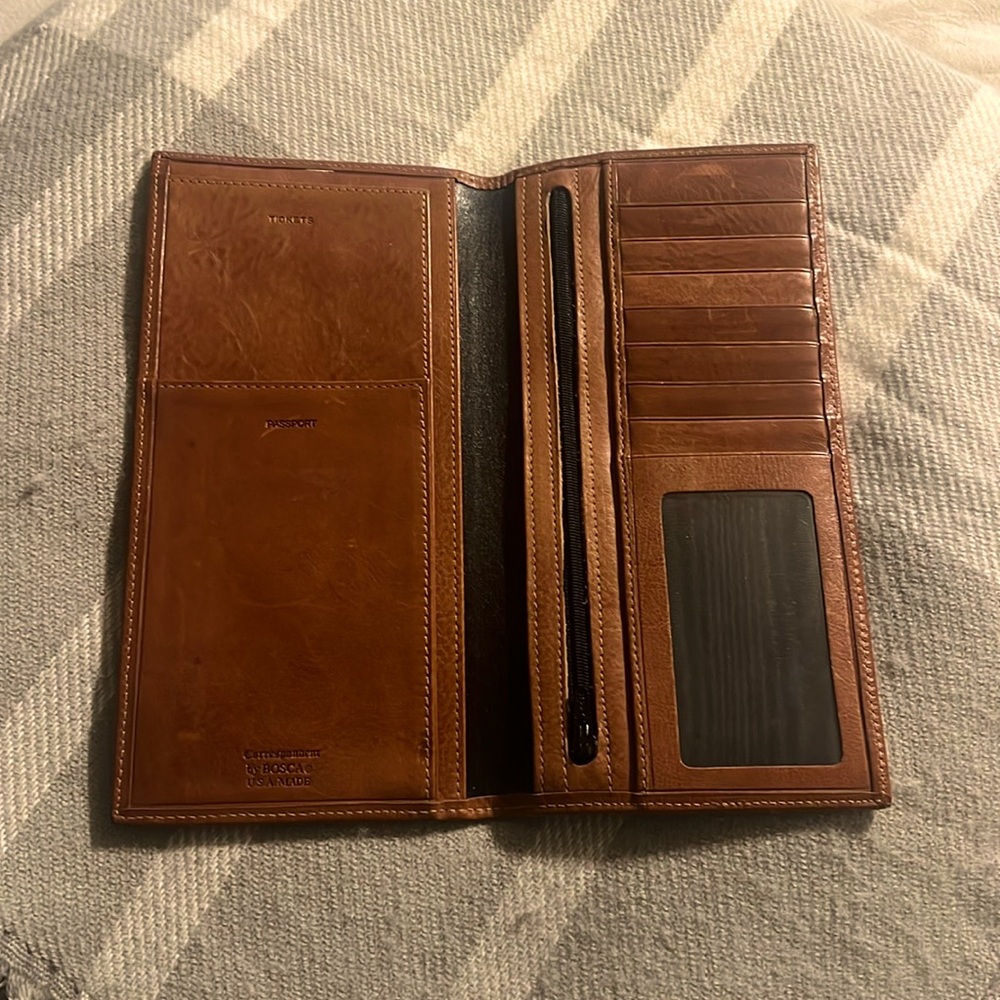 Correspondent by Bosca USA made old leather flight attendant wallet